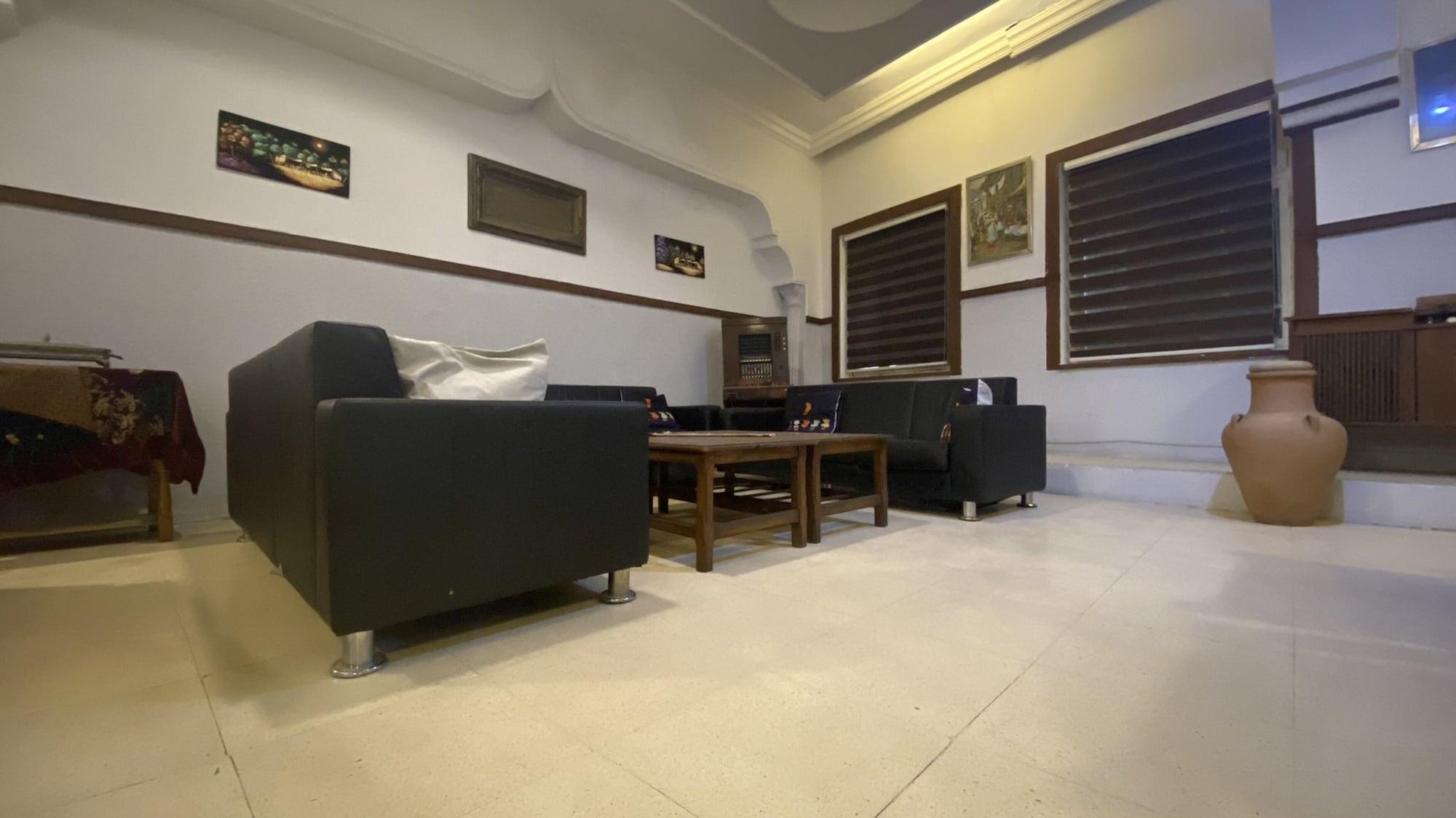 New Park Hotel Amman Esterno foto