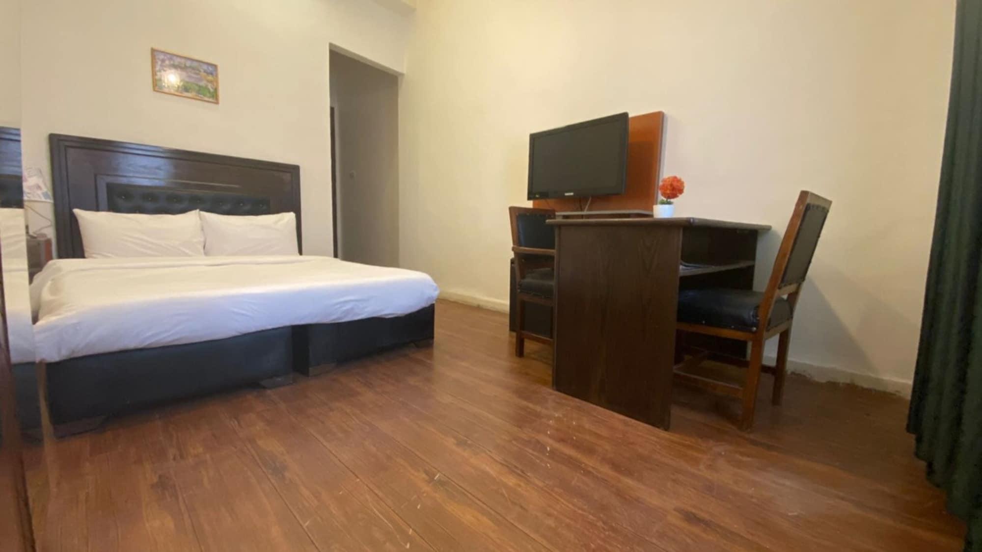 New Park Hotel Amman Esterno foto