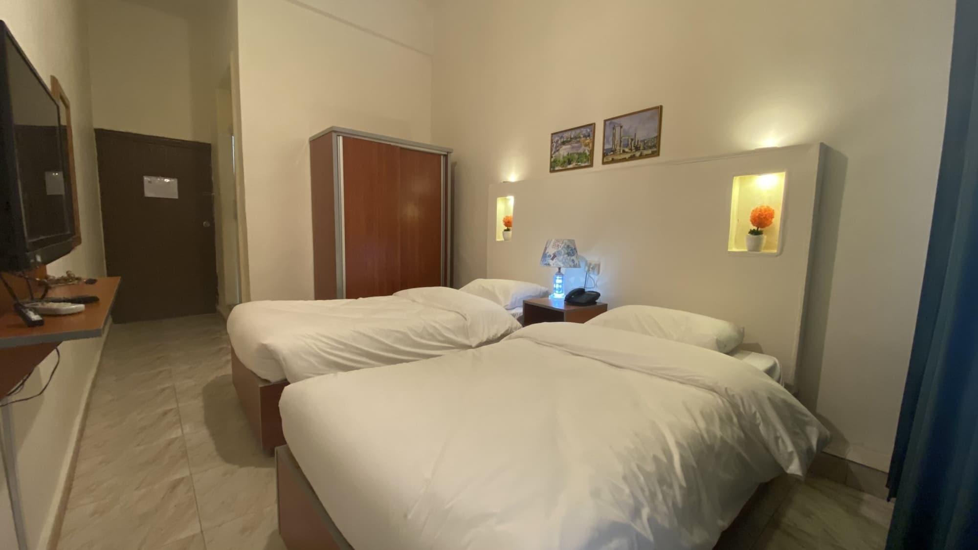 New Park Hotel Amman Esterno foto
